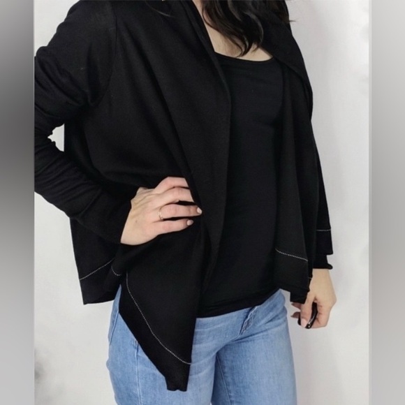 Cabi Winsome Sweater- size M - Picture 5 of 12